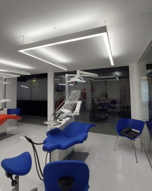 Armatuur PHU U-vorm LED direct / indirect Dentled volspectrum daglicht - Afbeelding 4