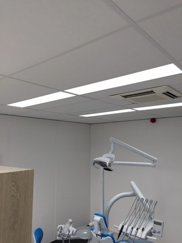 Dentled inbouw daglicht LED paneel 1200x300 - 5500/5700 Kelvin - 57 Watt - Afbeelding 3