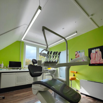 DentLed PHU full-spectrum daylight LED lighting installed at Zahnarztpraxis am Sultmer by Unitcontrol Dental
