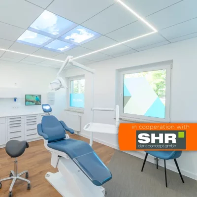 Hoogresolutie foto-LED-plafondpanelen van Dentled geïnstalleerd in behandelkamers bij MKG-Chirurgie NRW.